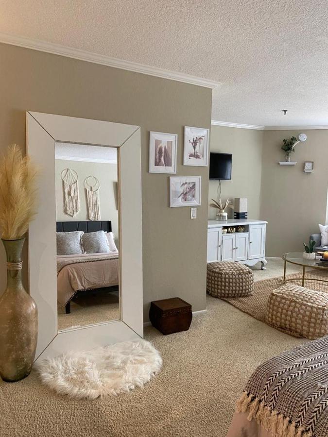 Amazing Universal Studios Loft Free Parking Лос-Анджелес Экстерьер фото